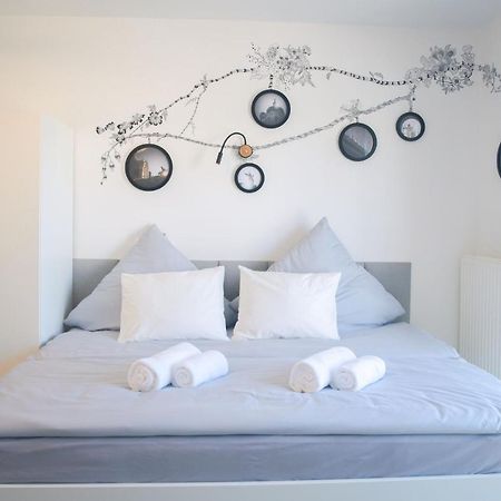 Room 4 Art Appartments Nr.1 In Vienna Center 外观 照片